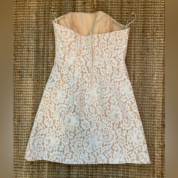 White Lace Urban Outfitters Keepsake Strapless Dress - Picture 2 of 4